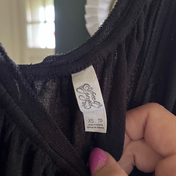 Fun summer blouse - Picture 2 of 2